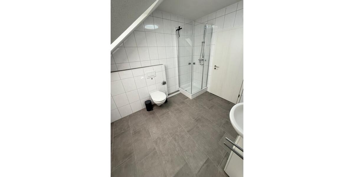Etagenwohnung Friesoythe - 3 Zimmer, 96 m&sup2;, 1.000&euro; | Angebot:25365327