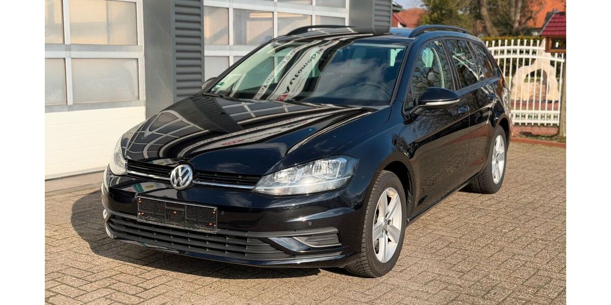 VW Golf 175.000 km 8.690 &euro; Bösel 26219