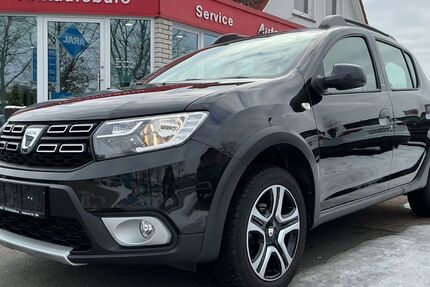 Dacia Sandero 33.000 km 10.500 &euro; Oldenburg 26125