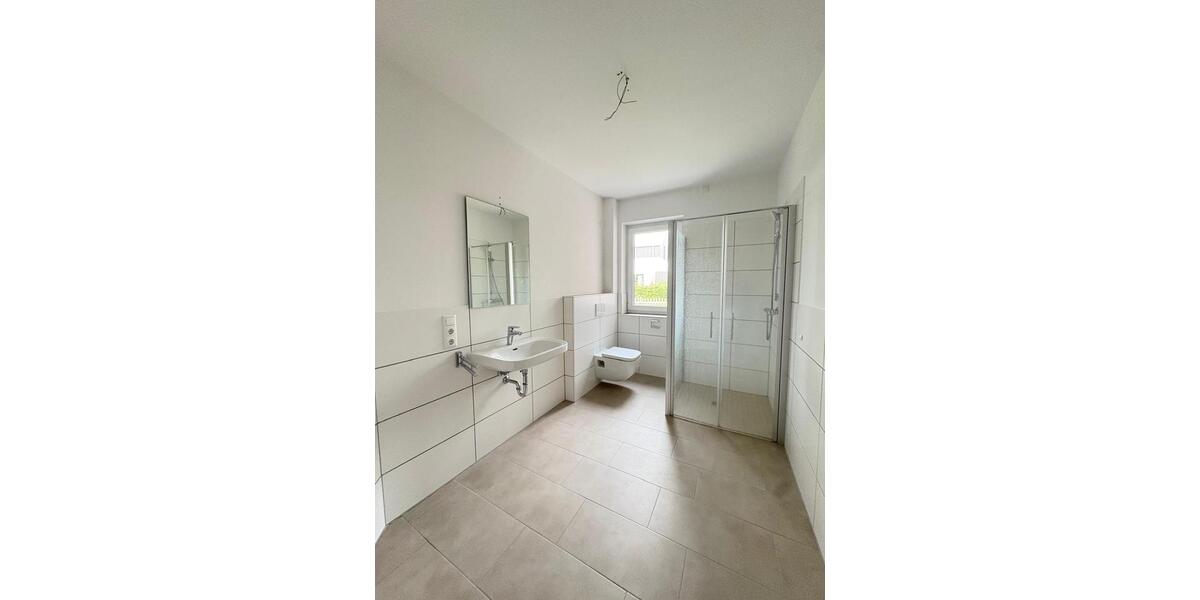 Moderne Erdgeschosswohnung mit Terrasse in Oldenburg-Osternburg 2 zimmer