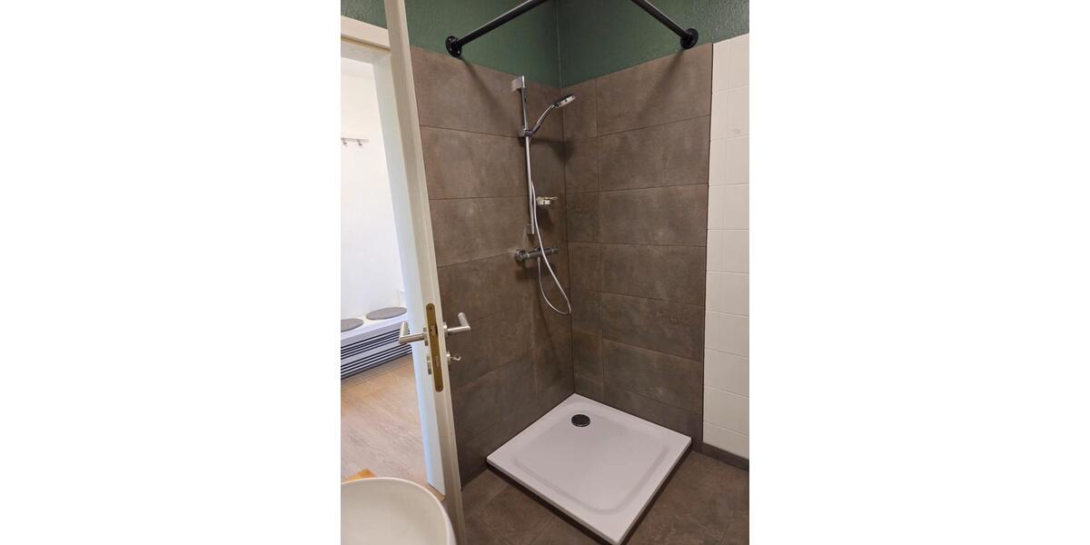 Dachgeschoßwohnung Oldenburg Etzhorn - 1 Zimmer, 34 m&sup2;, 415&euro; | Angebot:26339382