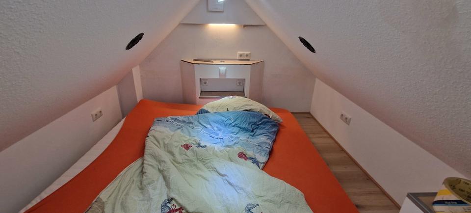 Dachgeschoßwohnung Varel - 1.5 Zimmer, 56 m&sup2;, 476&euro; | Angebot:26033146