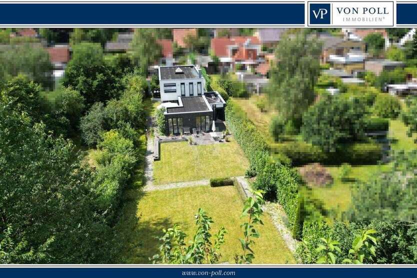 Haus zum Kaufen in Oldenburg Drielake 1.150.000 € 221.43 m²