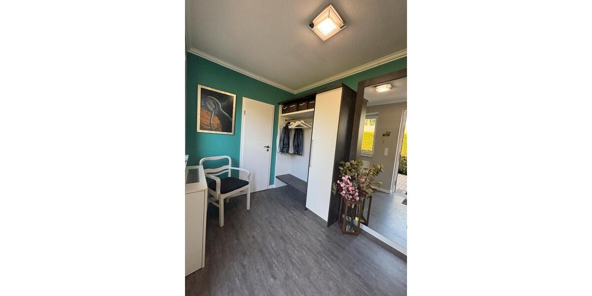 Einfamilienhaus Edewecht - 6 Zimmer, 180 m&sup2;, 520.000&euro; | Angebot:25404393