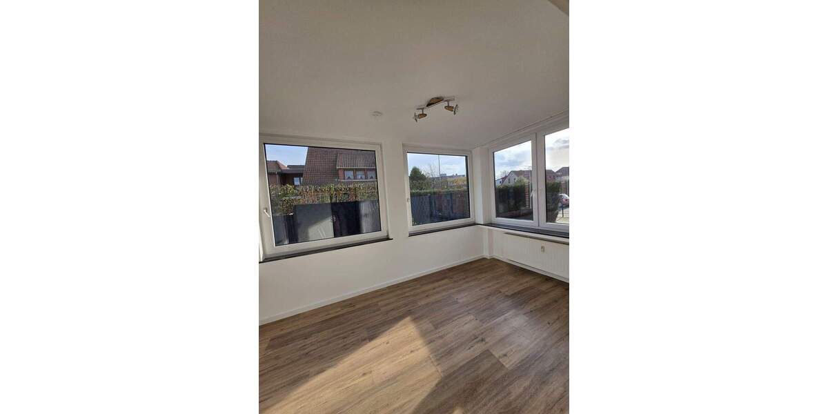 Etagenwohnung Ganderkesee - 3 Zimmer, 100 m&sup2;, 780&euro; | Angebot:25815240