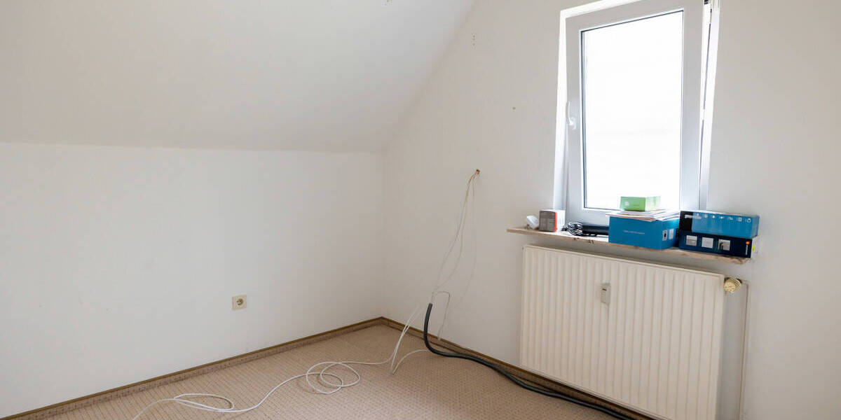 Etagenwohnung Ganderkesee Neuenlande - 6 Zimmer, 145 m&sup2;, 137.000&euro; | Angebot:25846192