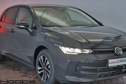 VW Golf 2.616 km 33.980 &euro; Ganderkesee 27777