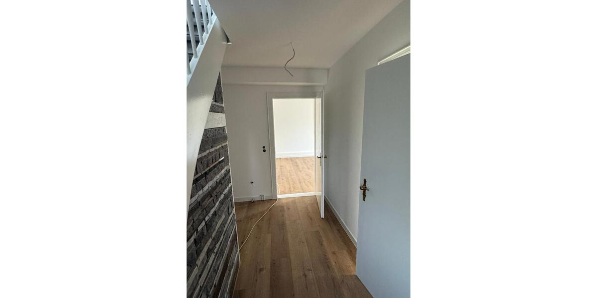 Haushälfte zur Miete in Westerstede (Gießelhorst) 4 zimmer