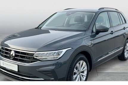 VW Tiguan 79.129 km 23.678 &euro; Oldenburg 26135