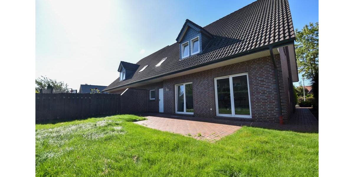 Großzügige Doppelhaushälfte mit Einbauküche und Garage in ruhiger Lage in der Stadt Friesoythe 6 zimmer