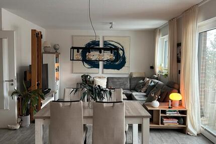 Lichtdurchflutete 2(ggf.3)-Zimmer-Wohnung mit Carport und Garten 2 zimmer