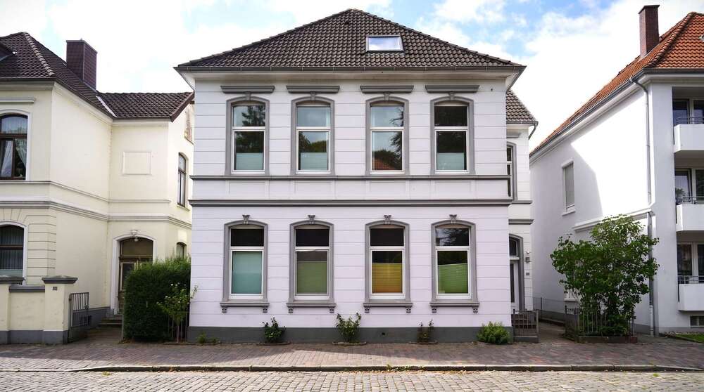 Etagenwohnung Oldenburg Bürgeresch - 6 Zimmer, 144 m&sup2;, 620.000&euro; | Angebot:27296413