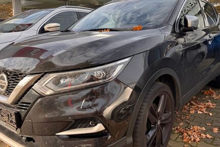 Nissan Qashqai 80.500 km 17.990 &euro; Oldenburg 26125