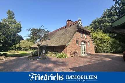 Haus zum Kaufen in Bad Zwischenahn 775.000 € 248.07 m² 9 zimmer