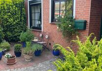 Reihenmittelhaus mit Garten top gepflegt, Garage