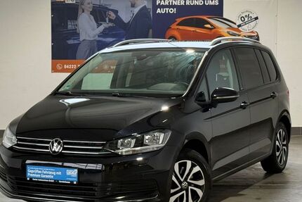 VW Touran 69.000 km 24.690 &euro; Ganderkesee 27777