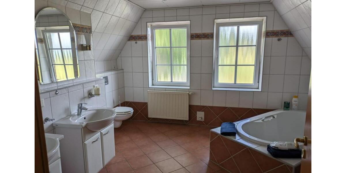 Wohnen wie im Haus: Schöne Maisonette mit Loggia, Doppelgarage... 5 zimmer