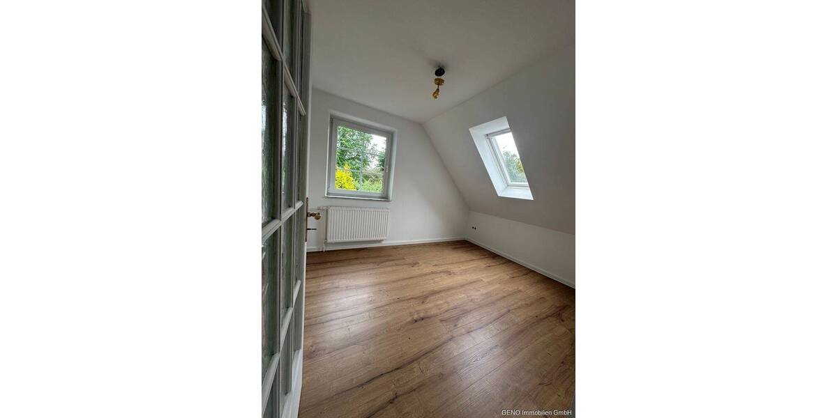 Einfamilienhaus Hude (Oldenburg) Hude - 3 Zimmer, 145 m&sup2;, 1.500&euro; | Angebot:26834899