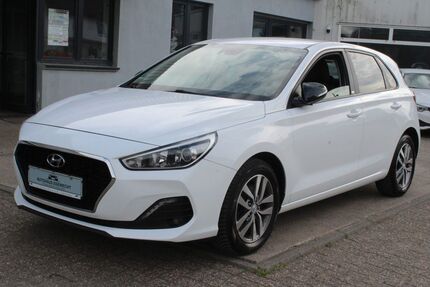 Hyundai i30 84.000 km 12.690 &euro; Edewecht 26188