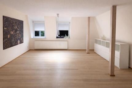 Dachgeschosswohnung 110qm ab 1.3.2026 - Oldenburg Eversten 3 zimmer