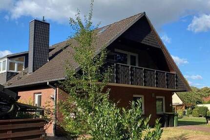 Gemütliche Dachgeschoßwohnung mit großer Loggia direkt in Ganderkesee