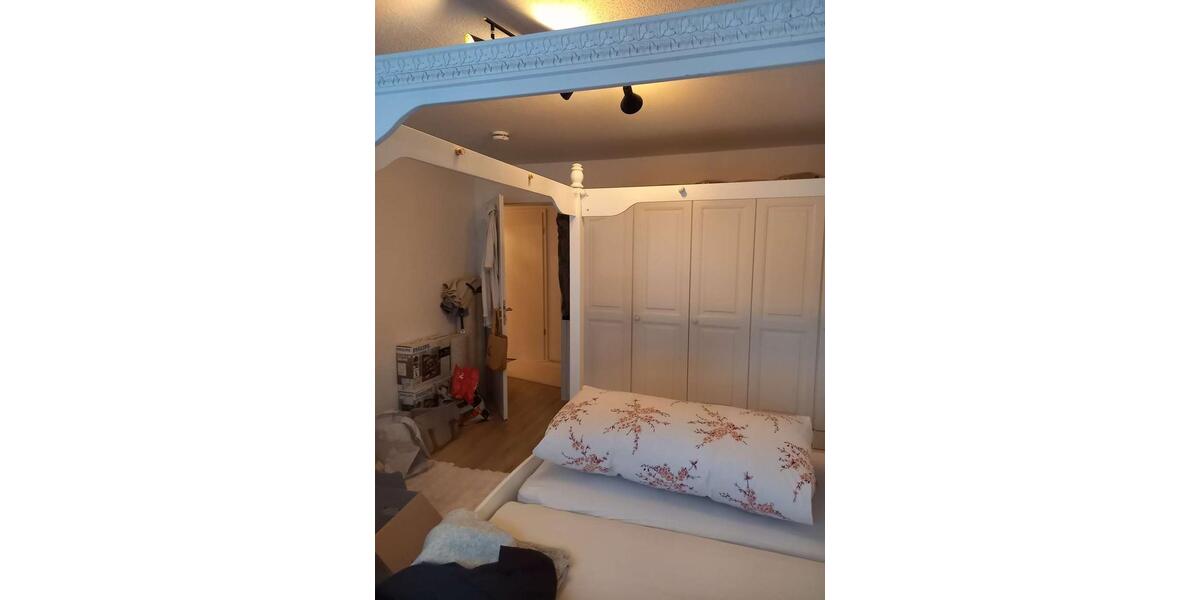 Etagenwohnung Oldenburg Drielaker-Moor - 4 Zimmer, 126 m&sup2;, 1.350&euro; | Angebot:23898286