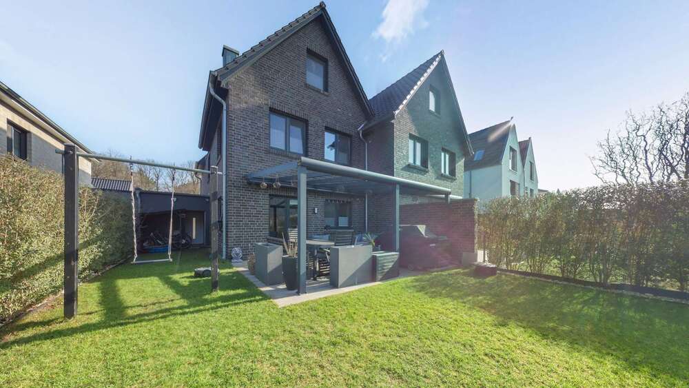 Einfamilienhaus Oldenburg Alexandersfeld - 7 Zimmer, 165 m&sup2;, 579.000&euro; | Angebot:26343369