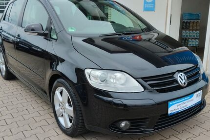 VW Golf 129.812 km 3.999 &euro; Jade 26349