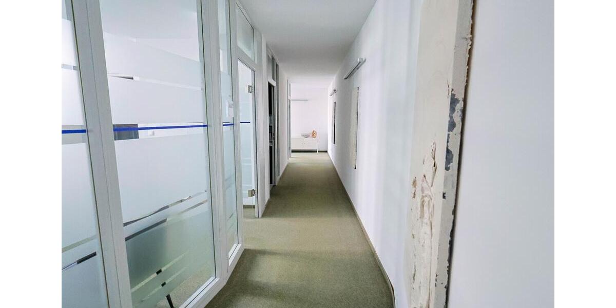 Gewerbeobjekt Oldenburg Ziegelhof - 2.100&euro; | Angebot:25902429