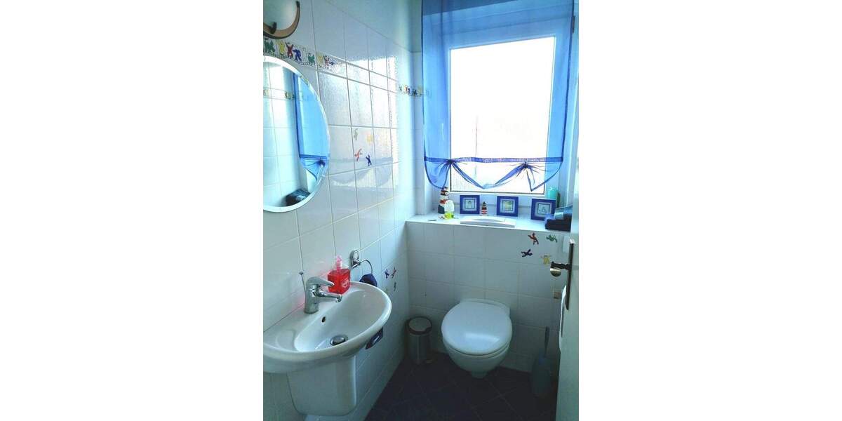 Mehrfamilienhaus, Wohnhaus Elsfleth - 8 Zimmer, 274 m&sup2;, 435.000&euro; | Angebot:25669816