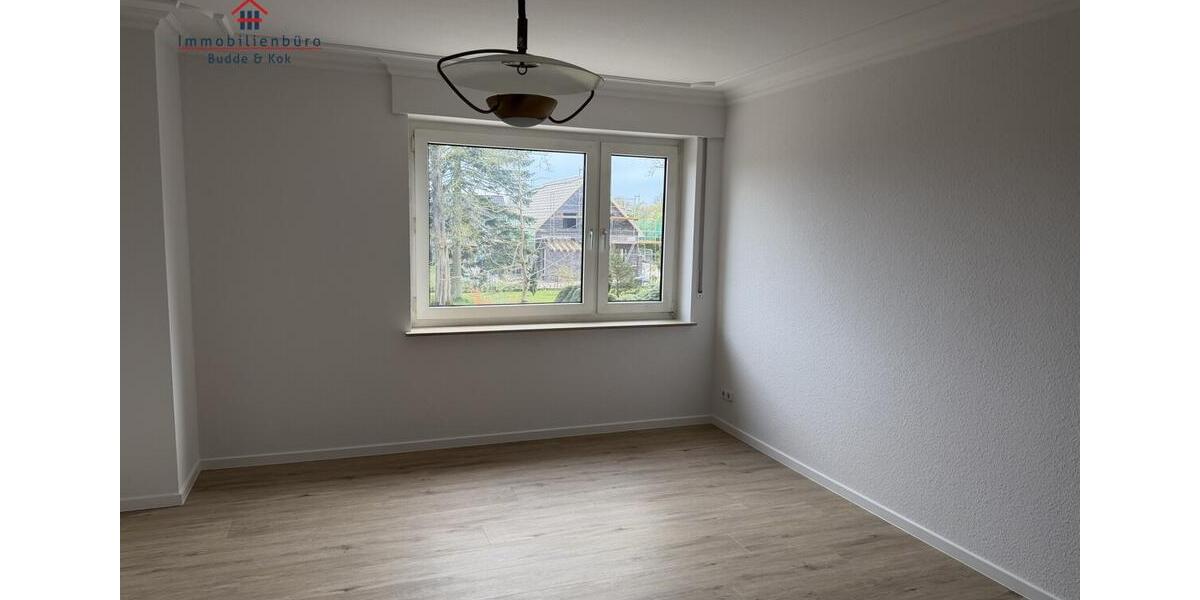 Doppelhaushälfte Friesoythe - 7 Zimmer, 233 m&sup2;, 1.500&euro; | Angebot:26247200