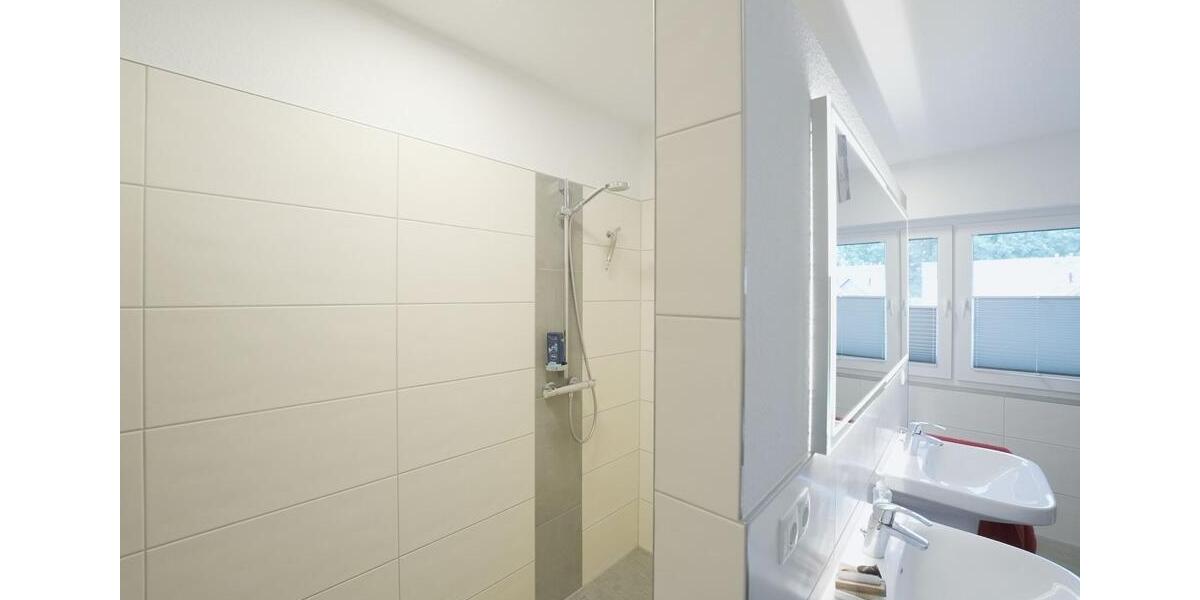 Einfamilienhaus Oldenburg Alexandersfeld - 4 Zimmer, 125 m&sup2;, 1.600&euro; | Angebot:24766190