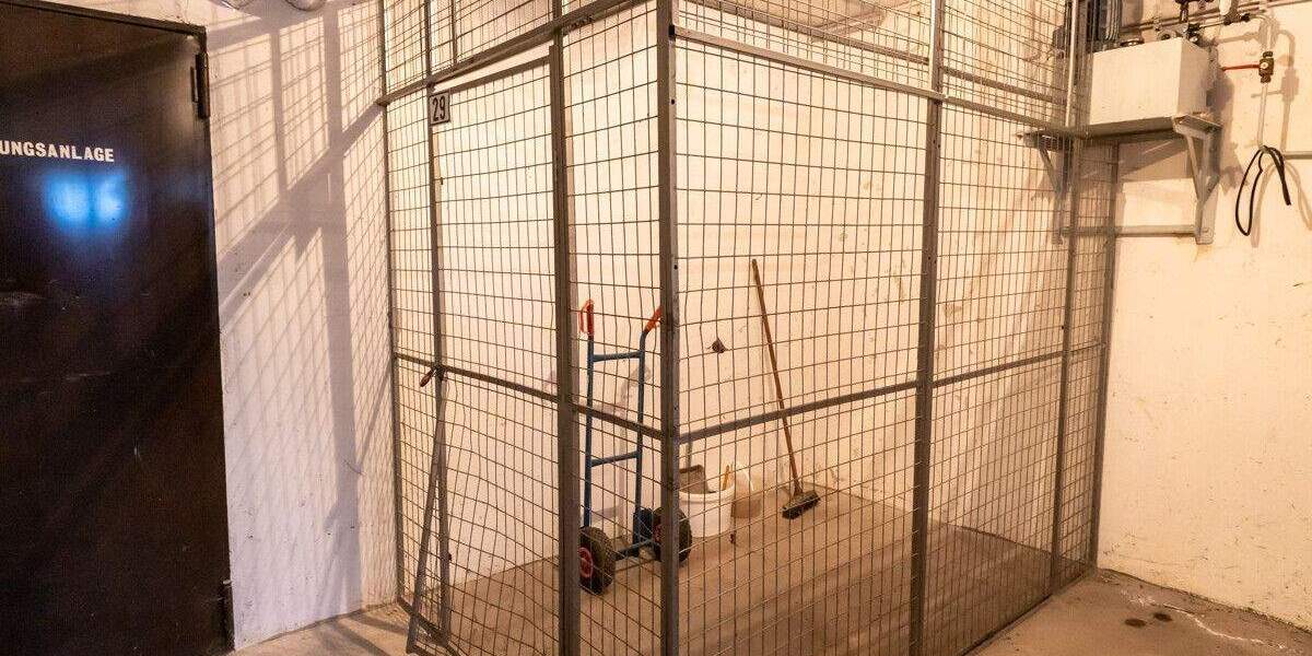 Etagenwohnung Delmenhorst Deichhorst - 2 Zimmer, 74 m&sup2;, 84.000&euro; | Angebot:25228449