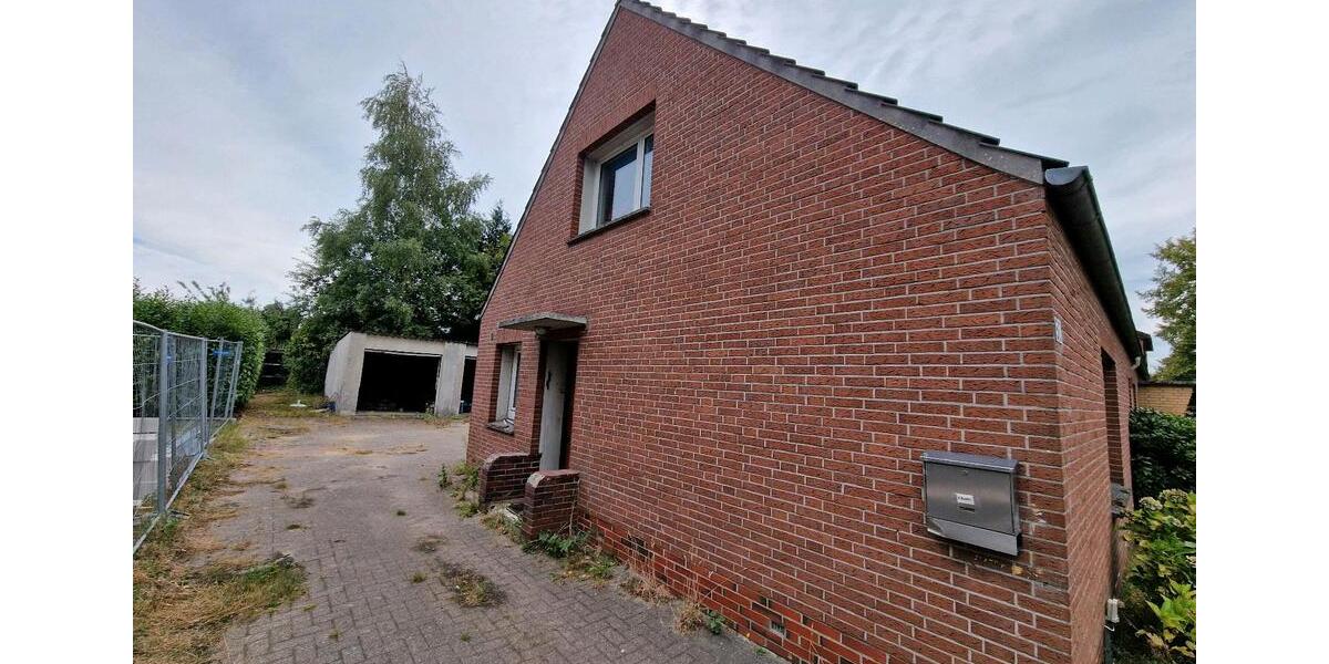 Einfamilienhaus Oldenburg Alexandersfeld - 6 Zimmer, 200 m&sup2;, 400.000&euro; | Angebot:27269879