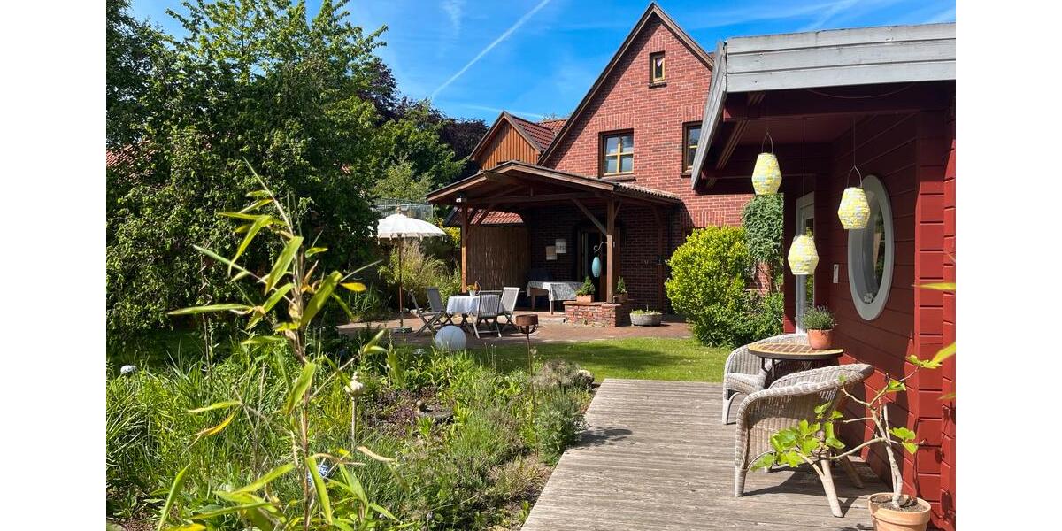 Einfamilienhaus Varel - 6 Zimmer, 145 m&sup2;, 295.000&euro; | Angebot:27120344