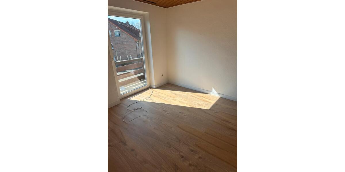 Etagenwohnung Oldenburg Alexandersfeld - 3 Zimmer, 80 m&sup2;, 1.125&euro; | Angebot:26186963