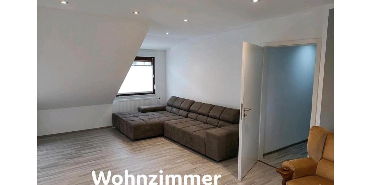 Dachgeschoßwohnung Wardenburg - 3 Zimmer, 140 m&sup2;, 850&euro; | Angebot:26153000