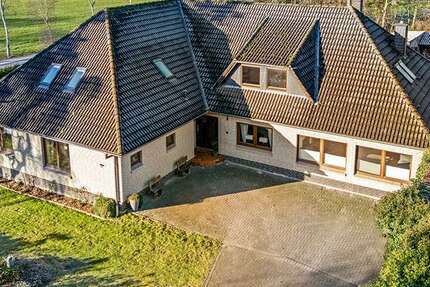 Haus Rastede - 6 Zimmer, 314 m&sup2;, 489.000&euro; | Angebot:25479079