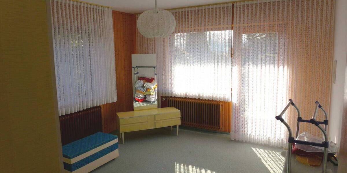 Einfamilienhaus Edewecht Portsloge - 8 Zimmer, 254 m&sup2;, 361.000&euro; | Angebot:26188273