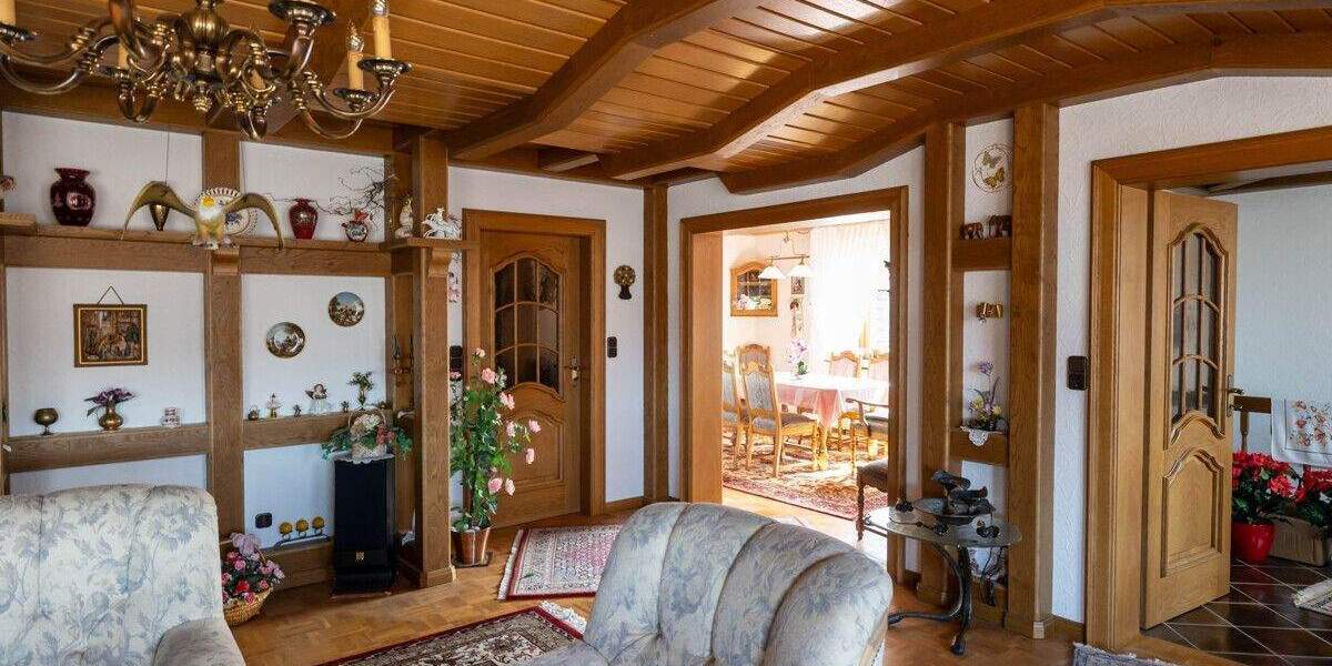 Etagenwohnung Delmenhorst Hasport/Annenheide - 4 Zimmer, 178 m&sup2;, 163.000&euro; | Angebot:25700036