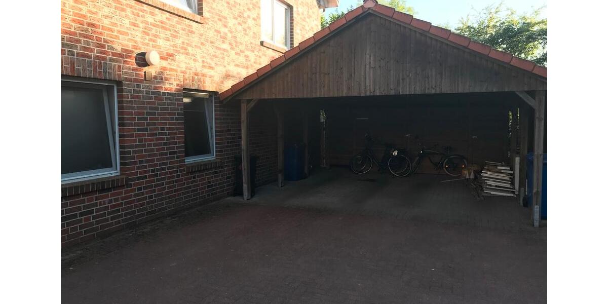 Zentrumsnahe 2,5-Zimmer-Dachgeschosswohnung 2.5 zimmer