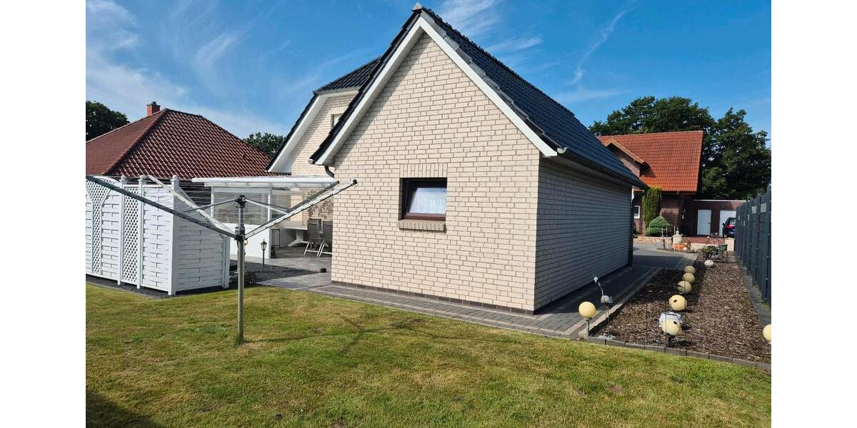 Einfamilienhaus Apen - 5 Zimmer, 102 m&sup2;, 385.000&euro; | Angebot:27223778