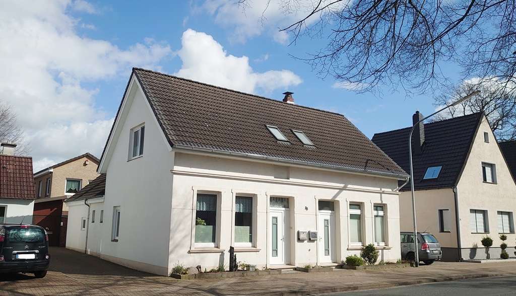 Einfamilienhaus Oldenburg Ziegelhof - 11.5 Zimmer, 210 m&sup2;, 450.000&euro; | Angebot:24848708