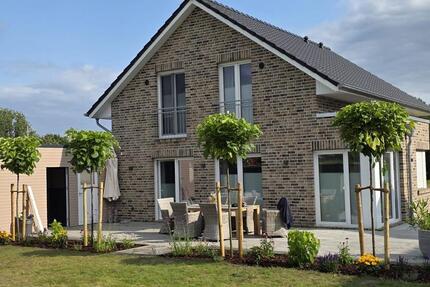 Haus Schwanewede - 4 Zimmer, 122 m&sup2;, 569.000&euro; | Angebot:26051527