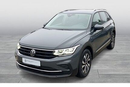 VW Tiguan 74.033 km 22.975 &euro; Oldenburg 26135