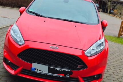 Ford Fiesta 201.990 km 5.399 &euro; Dötlingen 27801