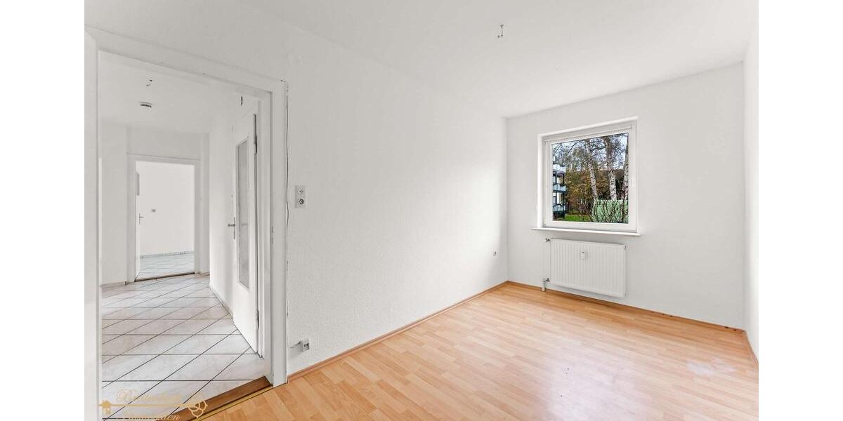 Reihenhaus Elsfleth - 6 Zimmer, 141 m&sup2;, 1.300&euro; | Angebot:25901050