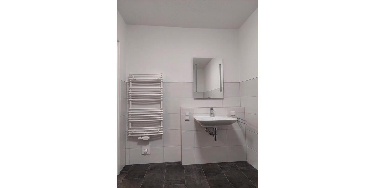Erdgeschoßwohnung Schwanewede - 3 Zimmer, 110 m&sup2;, 1.160&euro; | Angebot:26183801