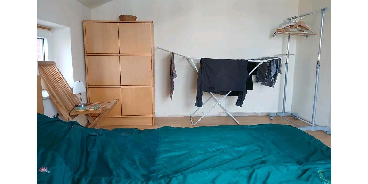 Dachgeschoßwohnung Oldenburg Bürgeresch - 2 Zimmer, 54 m&sup2;, 2.250&euro; | Angebot:24979520