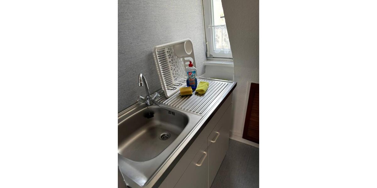 Dachgeschoßwohnung Oldenburg Ziegelhof - 3 Zimmer, 50 m&sup2;, 380&euro; | Angebot:24700955